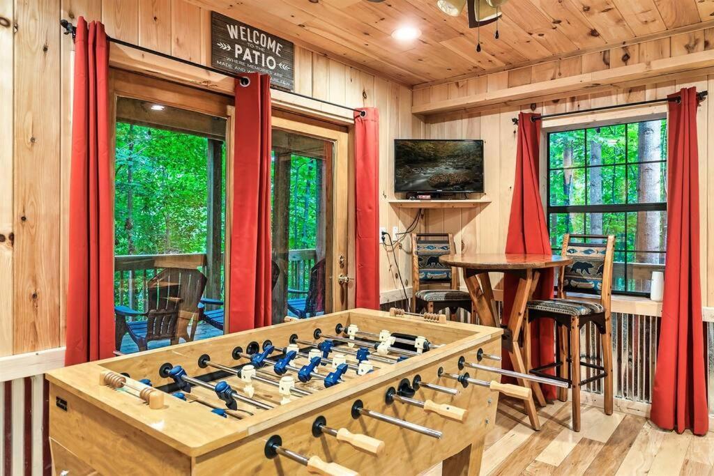 Lazy Fox Retreat Holiday home Sevierville